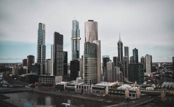 What is the difference between offshore and onshore companies?