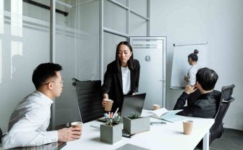 High paying job in Indonesia for foreigner (source:pexels)