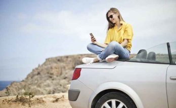 visit visa vs tourist visa (source:pexels)