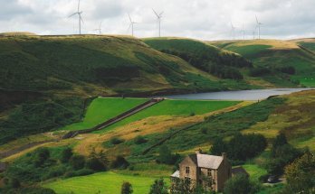 Manchester to Bali Travel (source:pexels)